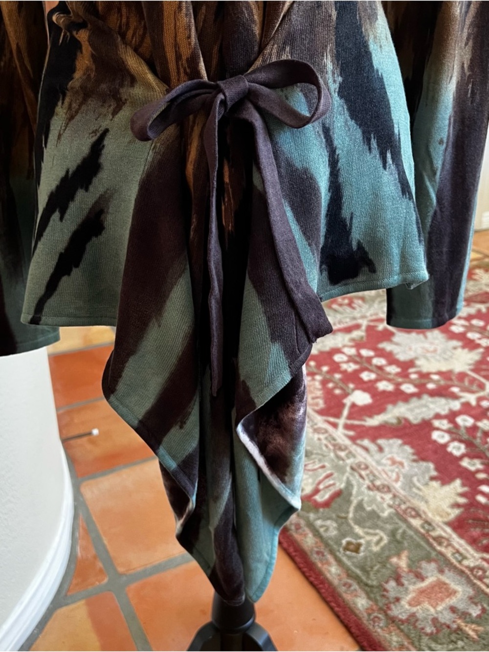 Adore Large Long Cardigan Knit Art To Wear Long Sleeve Open Front Painted - Picture 2 of 9